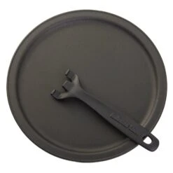 Iwachu Induction Cast-Iron Pizza Pan With Removable Handle 10 Iwachu Induction Cast-Iron Pizza Pan With Removable Handle -Kitchen Supplies IwachuInductionCast IronPizzaPanwithRemovableHandle 3