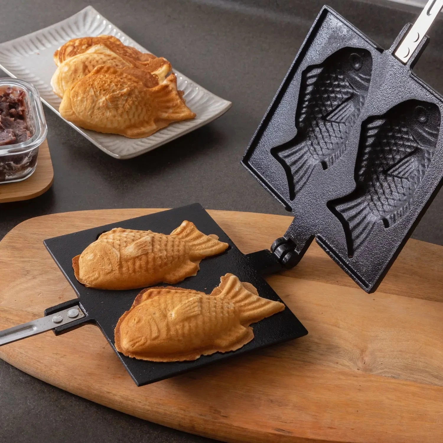 Iwachu Nambu Cast Iron Taiyaki Fish-Shaped Waffle Iron 5 Iwachu Nambu Cast Iron Taiyaki Fish-Shaped Waffle Iron - Image 5