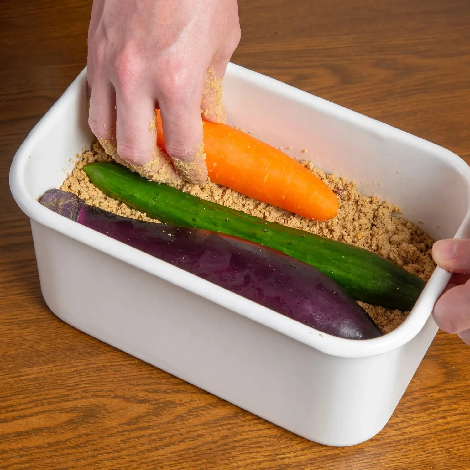 Noda Horo Enamel Nukazuke Pickle Storage Container 8 Noda Horo Enamel Nukazuke Pickle Storage Container - Image 8