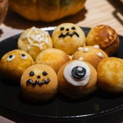 Seieido Cast Iron 16-Ball Takoyaki Pan -Kitchen Supplies SeieidoCast Iron16 BallTakoyakiPan 2