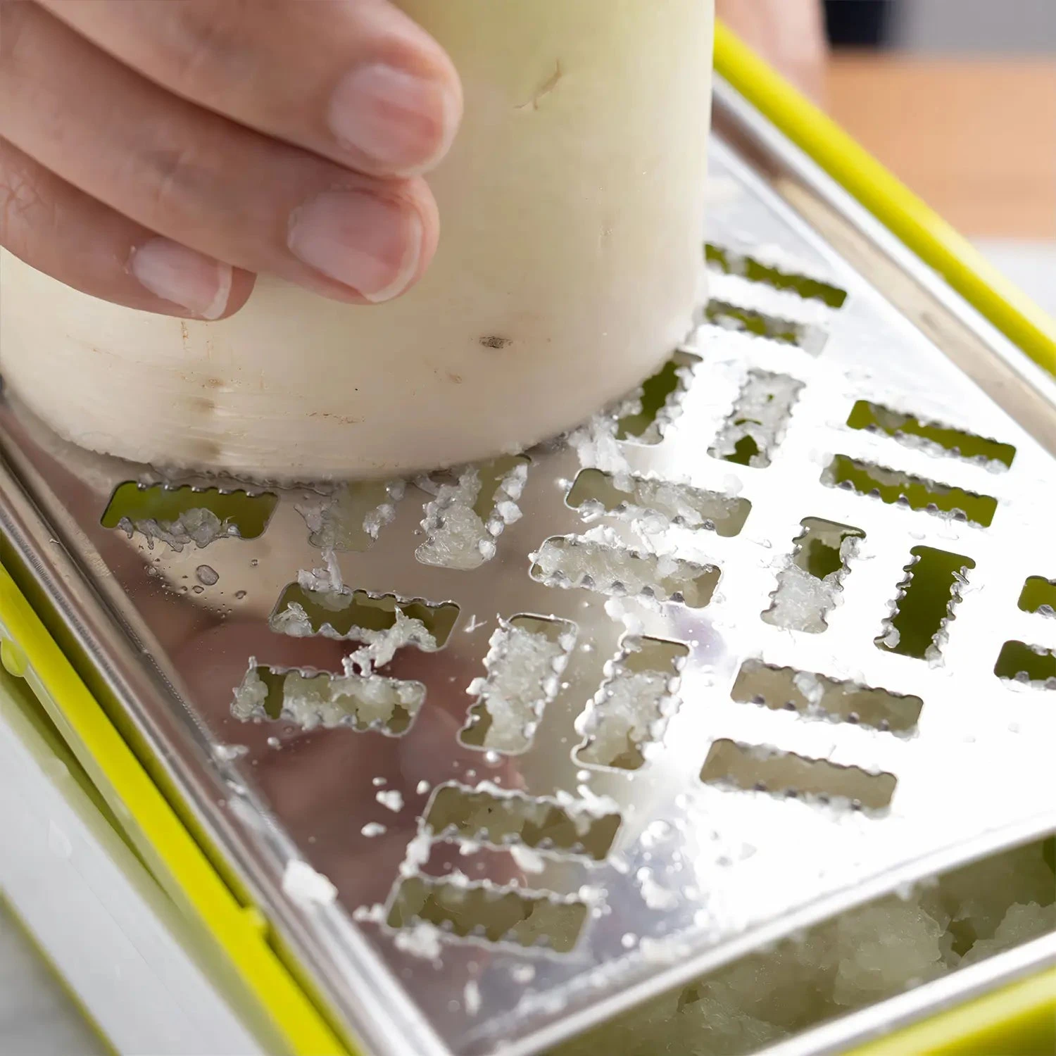 SUNCRAFT Stainless Steel Grater With Container 5 SUNCRAFT Stainless Steel Grater With Container - Image 5