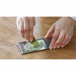 TOMITA Stainless Steel Grater 13 TOMITA Stainless Steel Grater -Kitchen Supplies TOMITAStainlessSteelGrater 3