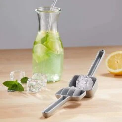 WestMark Aluminium Ice Crusher -Kitchen Supplies WestMarkAluminiumIceCrusher 4