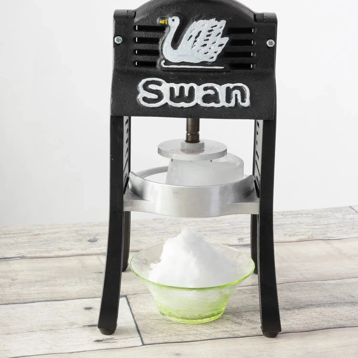 Swan Cast Iron Manual Shaved Ice Machine Black 6 Swan Cast Iron Manual Shaved Ice Machine Black - Image 6